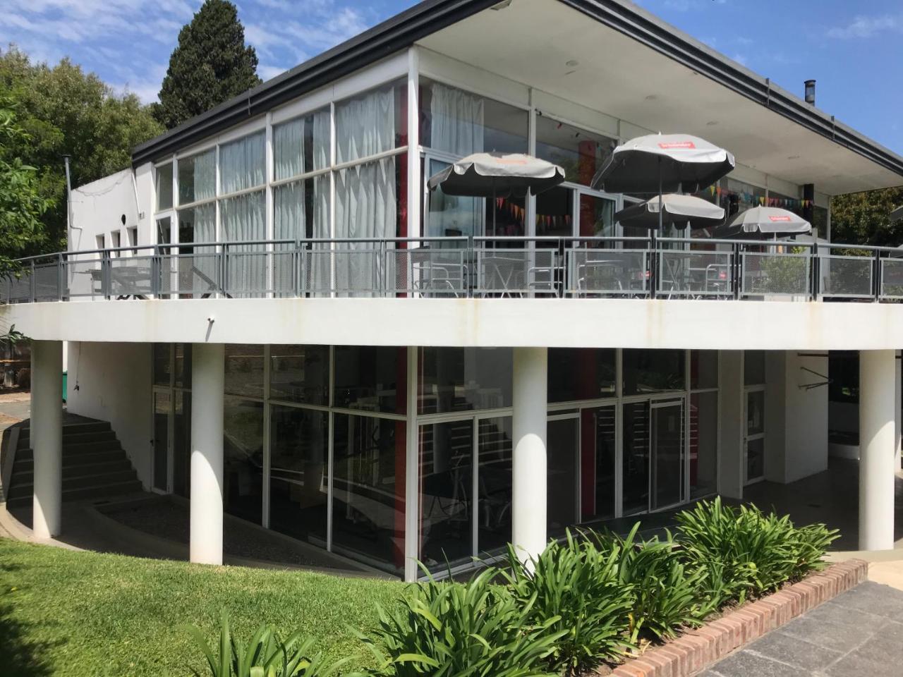 Hermoso Apartamento En Country Hosp Univ Austral Pilar  Exterior foto