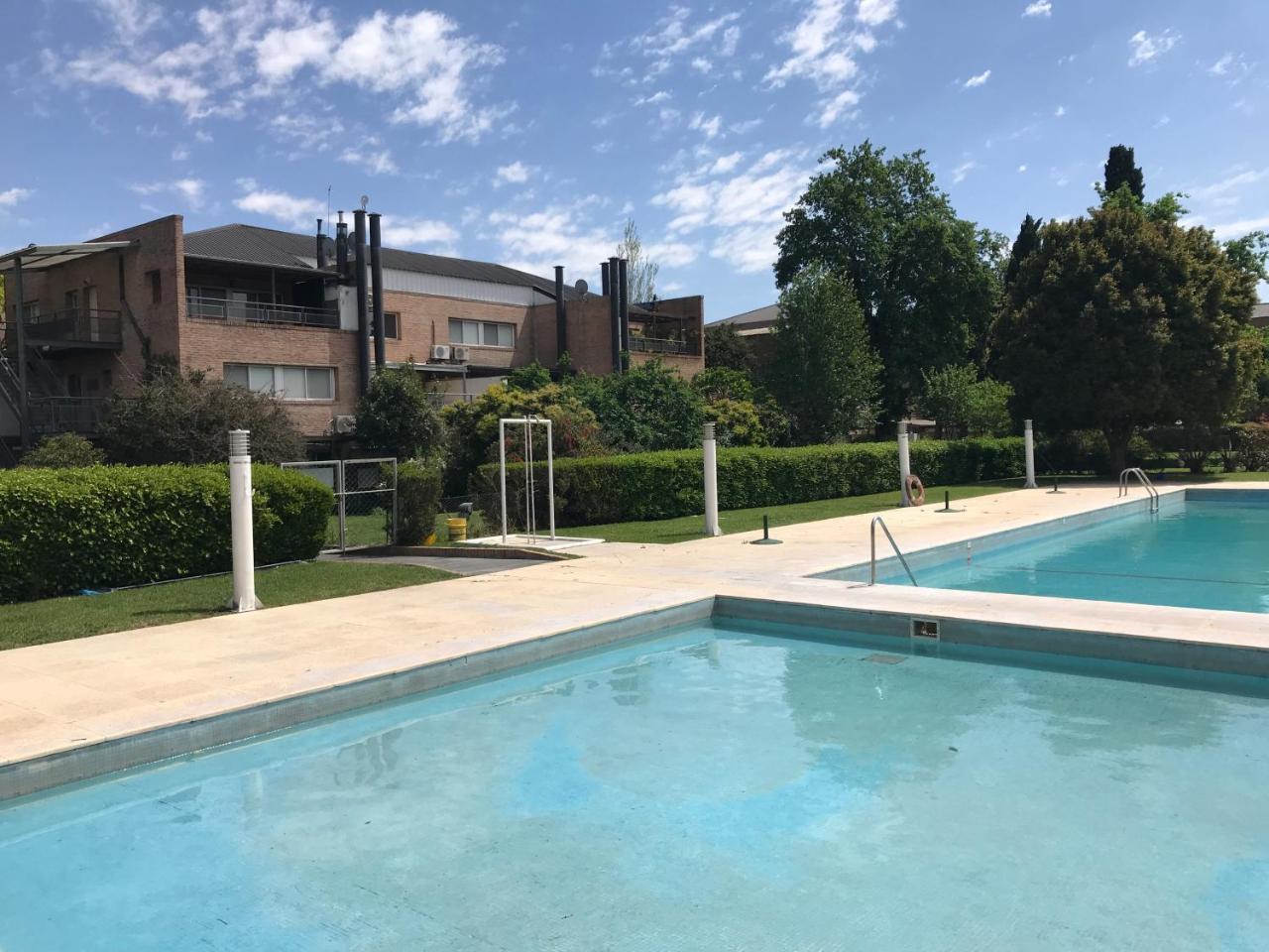Hermoso Apartamento En Country Hosp Univ Austral Pilar  Exterior foto